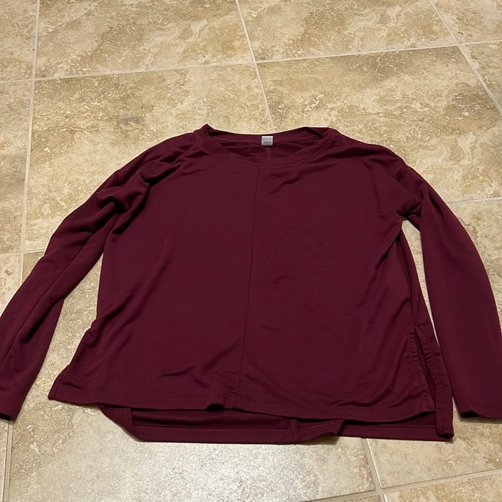 Old Navy long-sleeve top (size small)